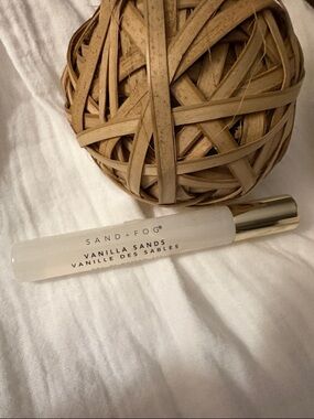 Sand + Fog Vanilla Sands Oil  10 ML Roller NWT   BUY 2 GET 1 FREE 🌷🌺🌷